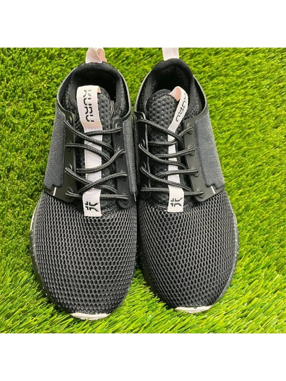 Kuru Atom Womens Size 5D Jet Black Pink Athletic Running Walking Shoes Sneakers
